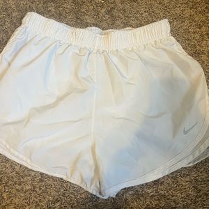white nike shorts